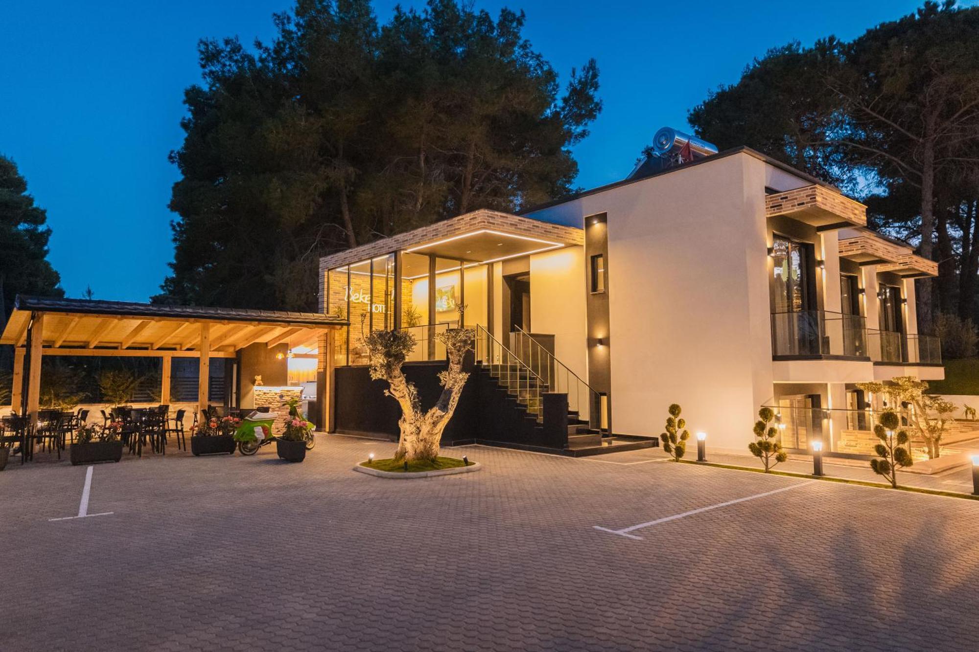 Vlorë Hotel Beke מראה חיצוני תמונה
